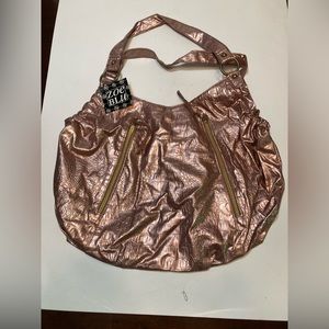Zoe Blu Metallic Pink Purse.